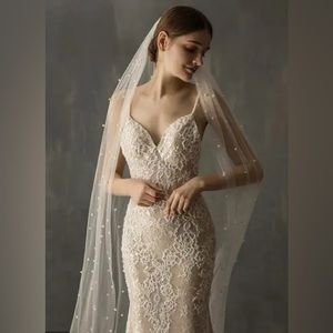 White One Tier Bridal Veil Chapel Length with Faux Pearls NWOT